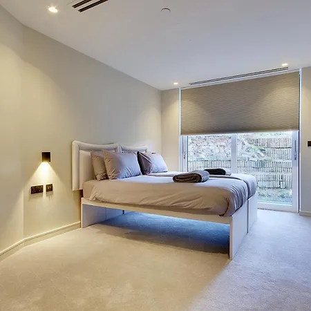 Luxury 2 Bed 2 Bath Apartment Canford Cliffs Exterior foto