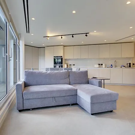 Luxury 2 Bed 2 Bath Apartment Canford Cliffs Exterior foto