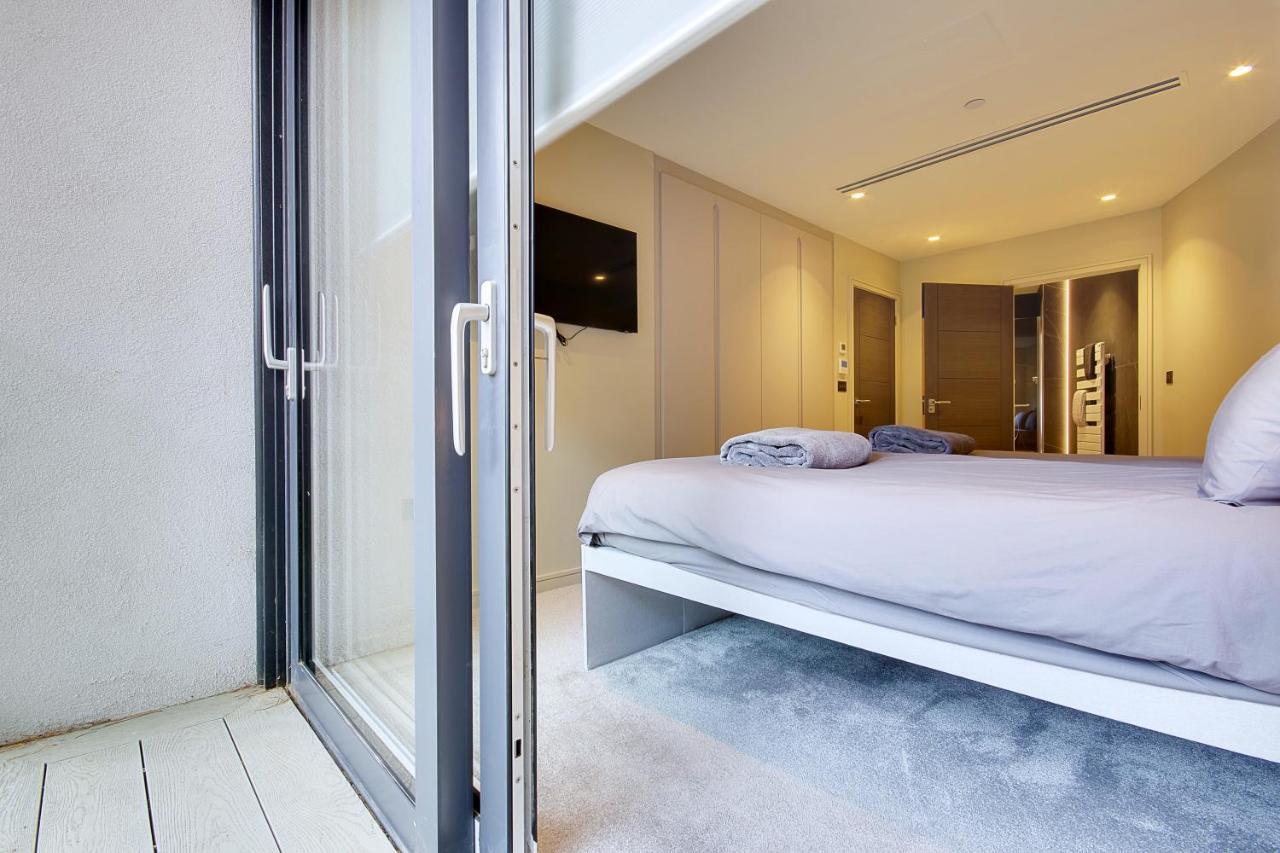 Apartment Luxury 2 Bed 2 Bath