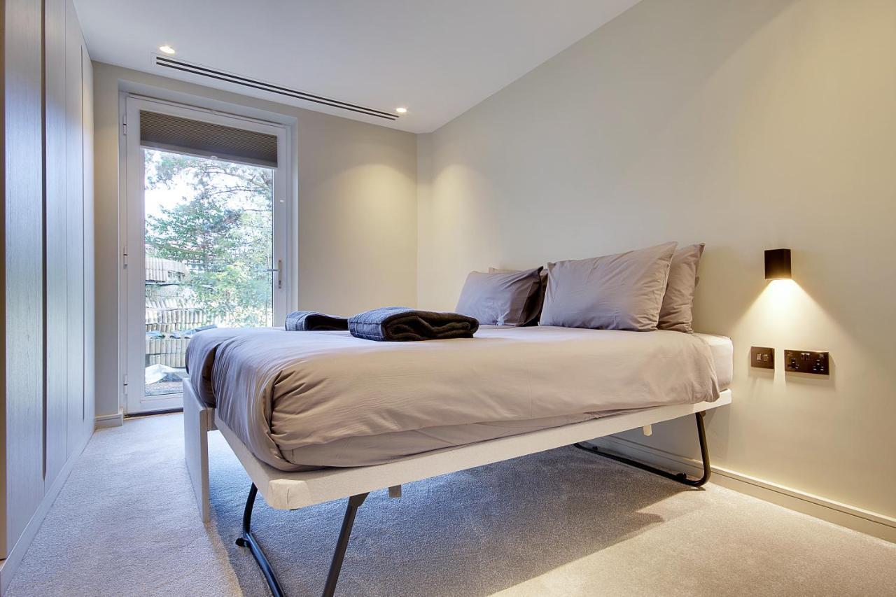 Luxury 2 Bed 2 Bath *